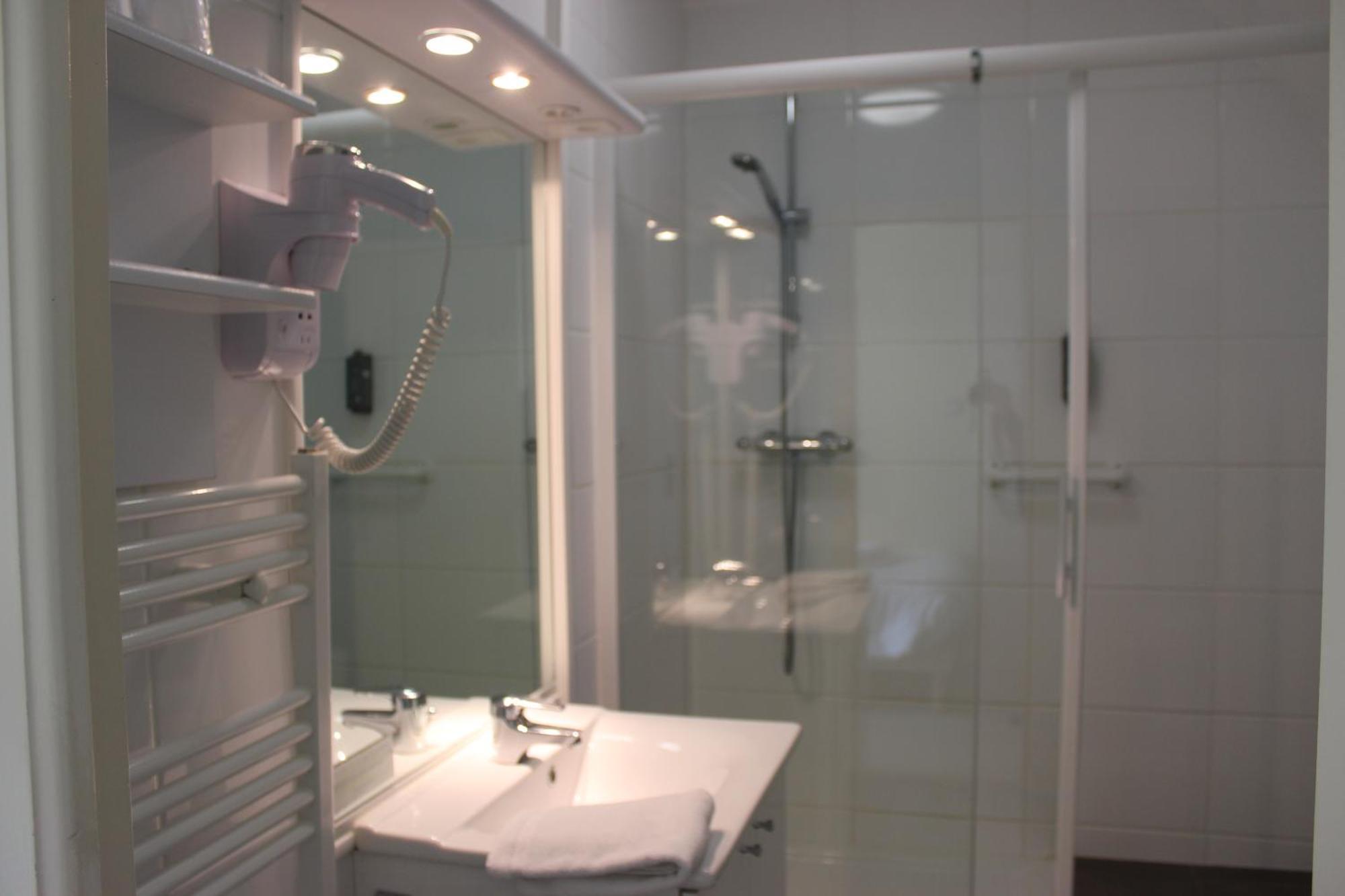 Breiz Armor Hotel Pouldreuzic Bilik gambar